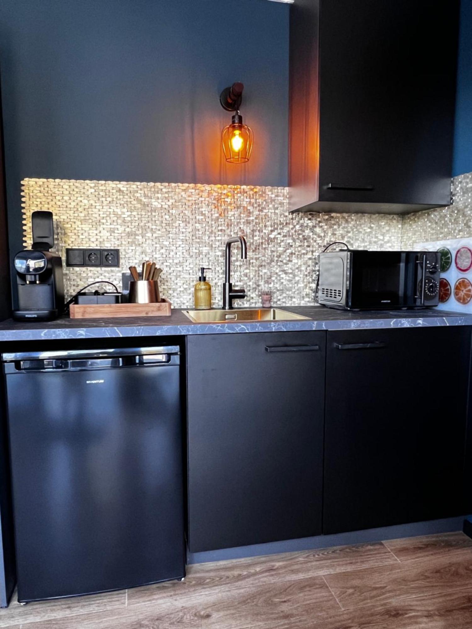 B&B Prive Tiny House Bij Zee Stellendam Exterior foto